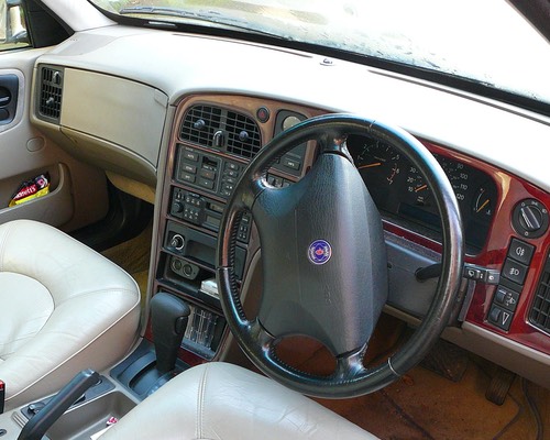 Saab_inside