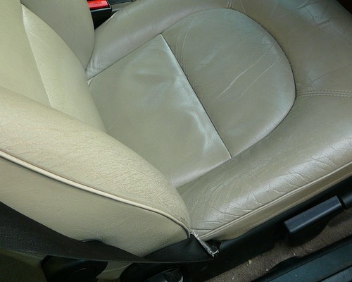 Saab_seat